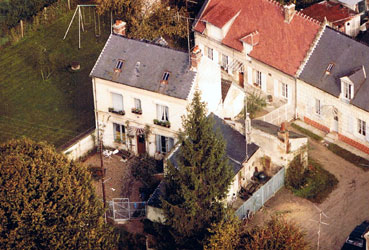 Vue aérienne du faubourg Saint-Pierre Saint-Pierre Vieux-Moulin Oise